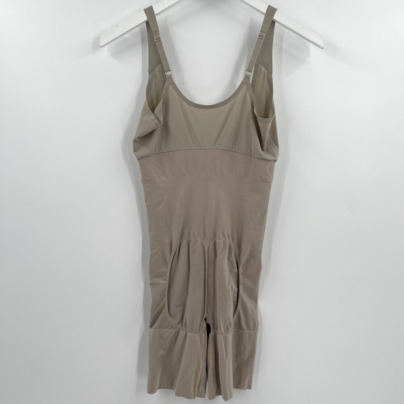 Spanx Bodysuit Open Bust Mid Thigh Shapewear Slimming Thick Straps Tan Size XL - Picture 6 of 9